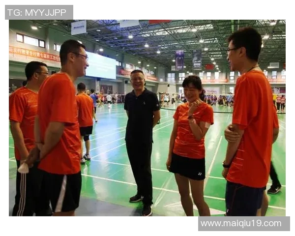 实时新闻南京羽毛球队与北京羽毛球队赛后复盘分析个人能力的对比与启示